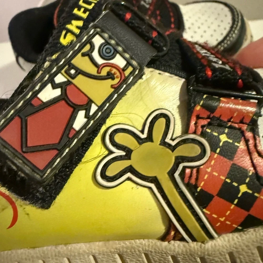 Skechers SpongeBob Baby Shoes - Black and Yellow Size 5